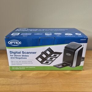 OPTEX Digital Scanner for 35mm Mounted Slides and Film Negatives In Original Box